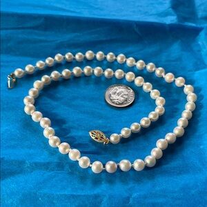 Classic Pearl Strand Necklace with Gold Clasp - Ivory Pearls